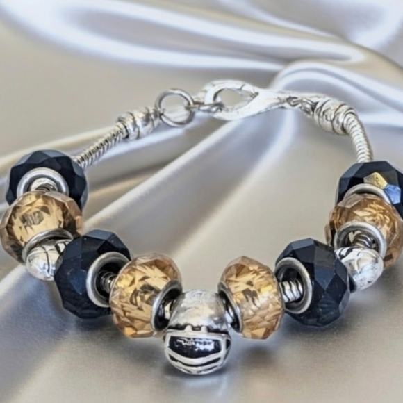 Crescent Jewelers Jewelry - Pittsburgh Steelers Charm Bracelet